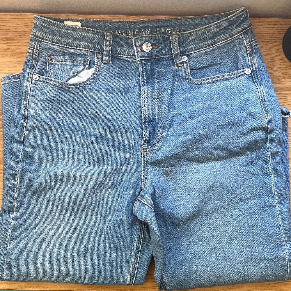 x-short ae mom jeans